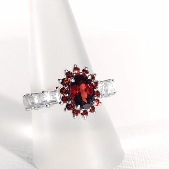 Mozambique Garnet White Zircon Ring SIZE 8 - Picture 7 of 12